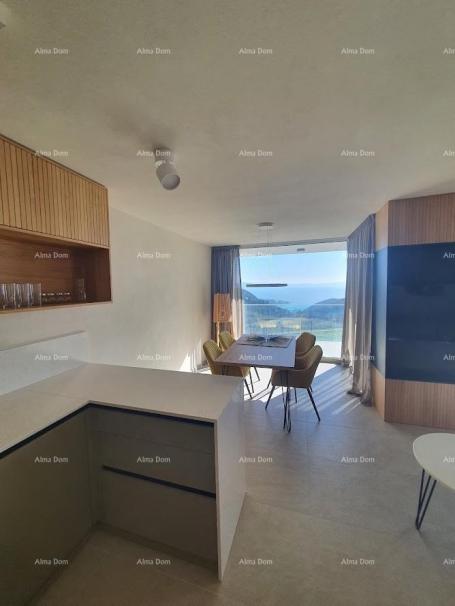 Wohnung Labin! Wir verkaufen eine wunderschöne Zwei-Zimmer-Wohnung mit Meerblick!
