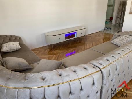 NOVI SAD - TELEP - PETOSOBAN STAN - 104 m2 - 290,000€