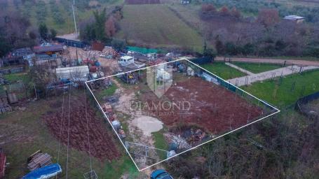 Umag, center, fenced agricultural land!