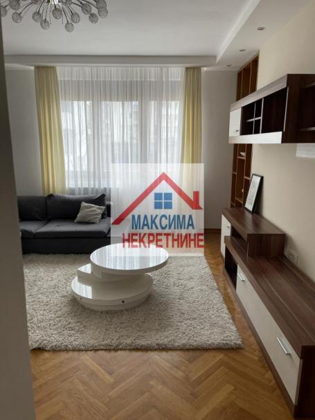 Izdavanje, Stan, 80m2 , Bulevar Oslobođenja