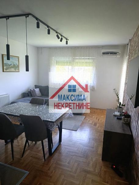 Prodaja, Stan, 68m2 , Adice