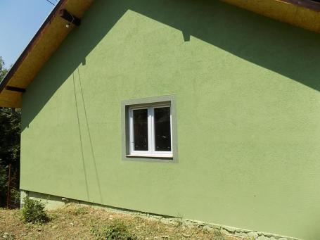 Porodična kuća na 15 ari placa, 2 km od centra Jagodine