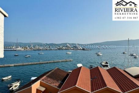 Prodaje se dupleks stan s pogledom na more Tivat