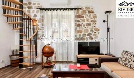 Renoviertes Maisonette-Apartment im Zentrum der Altstadt - vor der Kathedrale St