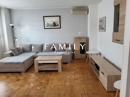 Izdaje se potpuno namesten 2.0 soban stan na Novom Naselju - 59m2