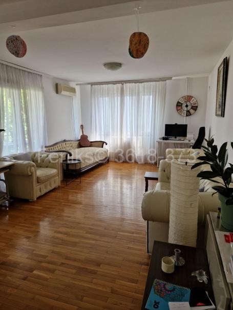 Izdavanje stana Vračar 84m2