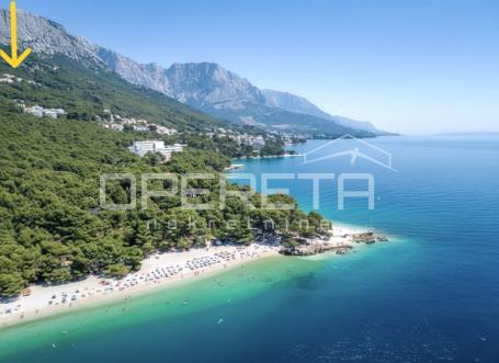 Brela – građevinsko zemljište 451 m² s panoramskim pogledom