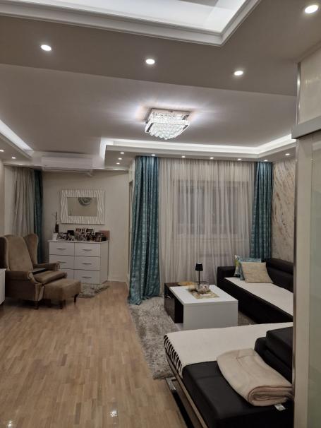 Stan 73m2, Novi Beograd, Blok 63