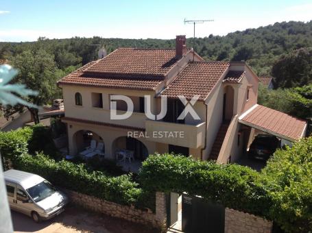 MALI LOŠINJ, ARTATORE - Kuća sa tri apartmana i razrađenim turizmom