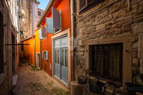 PRILIKA, Rovinj, uređena kamena kuća u centru starog grada