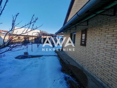 Prizemna kuća Apatin, 92 m², plac 503 m²