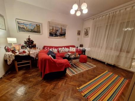 ODLIČAN SALONSKI TROSOBAN STAN 93M2 KOD IZVRŠNOG VEĆA, U SAMOM CENTRU GRADA