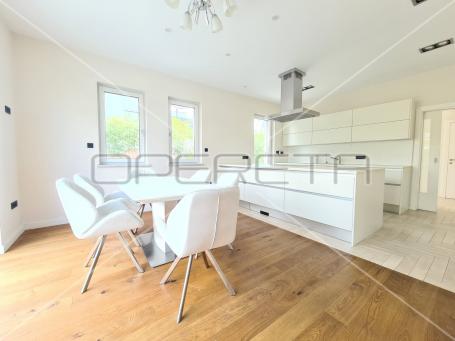Najam, Kuća, Blato, Jurja Njavre, Dvojni objekt, 323m2