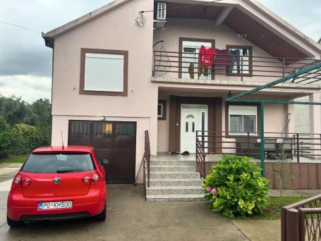 Tolosi, Kuca