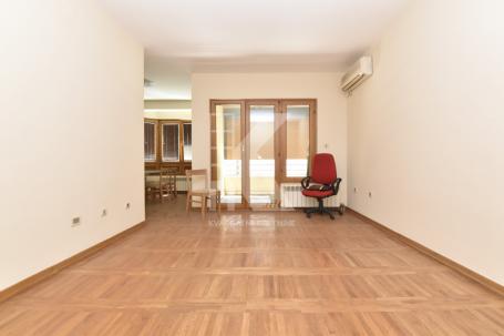 Izdavanje, Trosoban stan, Podgorica, Preko Morače, 110m2