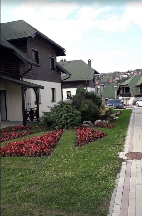 Prodaja/Zamena - 2.0 stan u Zlatiborskim konacima. Top lokacija!