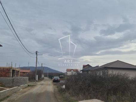 Plac u zoni porodične gradnje ID#13703