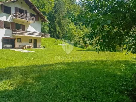 Rijetka prilika na Žumberku – kuća i zemljište uz izvor