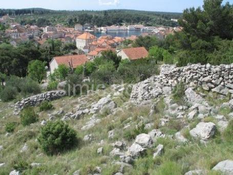 Građevinsko zemljište na atraktivnoj lokaciji