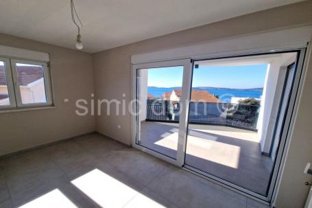 Novi penthouse apartman blizu mora, Brodarica