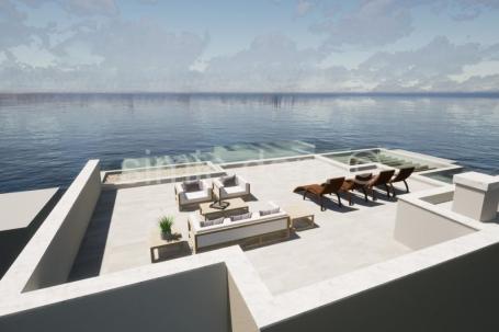Prostrani penthouse 60m od plaže, Čiovo