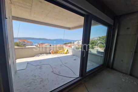 Novi apartmani s lijepim pogledom blizu plaže, Čiovo