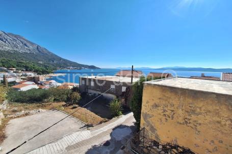 Kuća s dva stana, Makarska rivijera