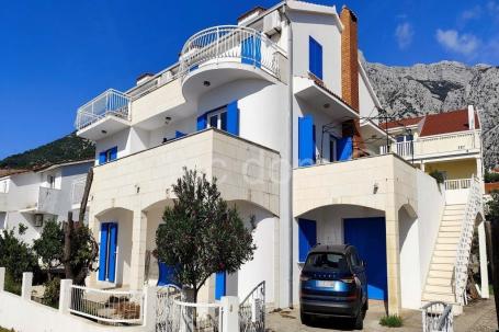 Apartmanska kuća u centru, Orebić