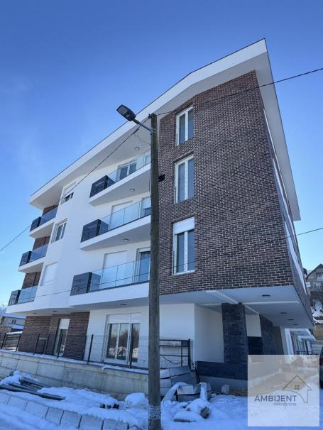 Dvosoban stan u izgradnji u Starim Banovcima, 50m2