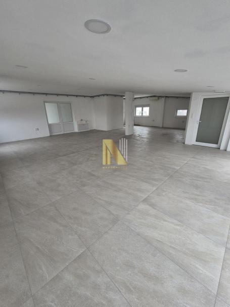 Petrovradin – stambeno poslovni kompleks 650m2