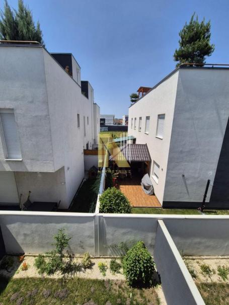 Novi Sad, Vidovdansko naselje – premium triplex stan 148m²