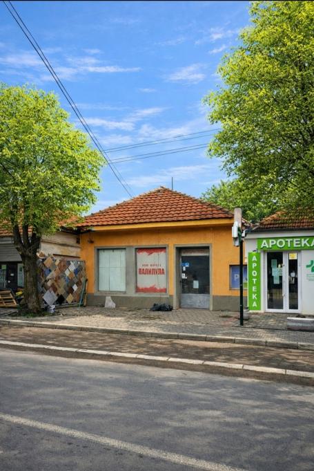 NA PRODAJU POSLOVNO -STAMBENI PROSTOR