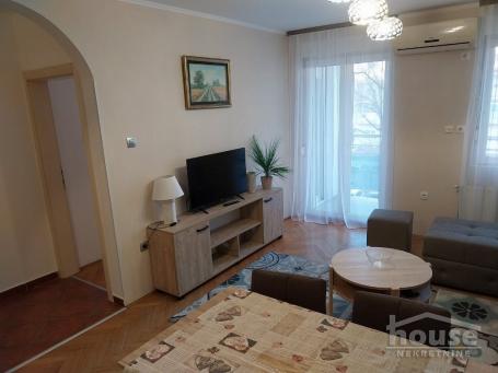 NOVI SAD - CARA DUŠANA - 43.00 m2
