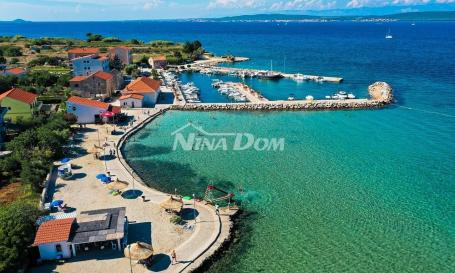 Zemljište Prodaja Dobropoljana 1108 m2