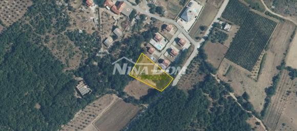 Prodaje se zemljište u Radovinu-Zadar idealno za kuću ili vikendicu