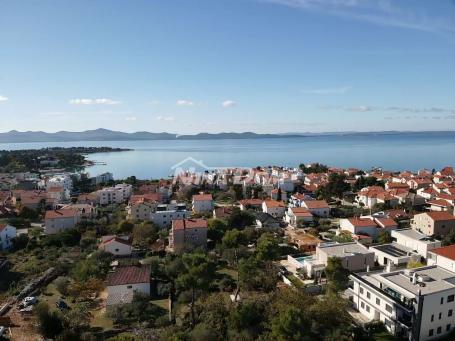 Prodaje se poljoprivredno zemljište na Boriku