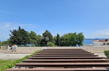 Prostrani stan, POGLED MORE, 100 M od plaže