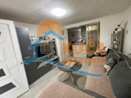 Kuća  u  Durlanu, odlična  lokacija, kod Nišave, 88 m2