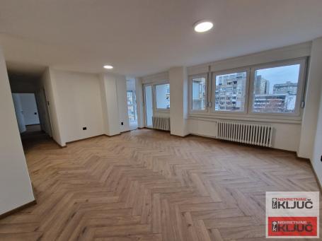 BULEVAR, 73m2, Troiposoban, Renoviran