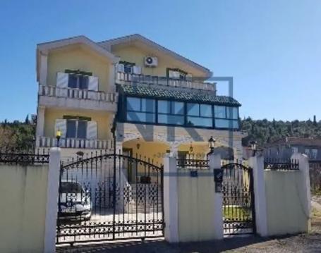Prodaja | Kuća | 489m2 | Podgorica, Zagorič