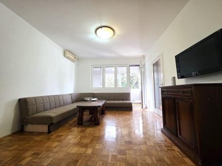 Dvosoban namješten stan, 78m2, Gintaš, Podgorica