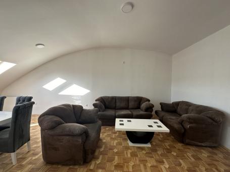 NOVI SAD - PETROVARADIN - 138.00 m2