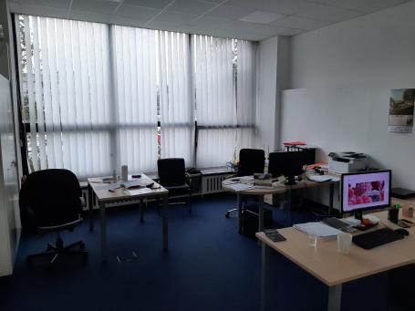 Poslovni prostor 295m² sa 10 kancelarija – Prizemlje, Novi Beograd