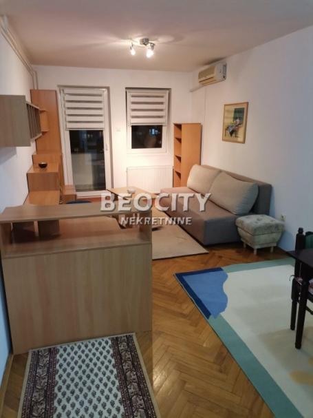 Novi Sad, Rotkvarija, Dimitrija Avramovića, 1.5, 40m2, 350EUR