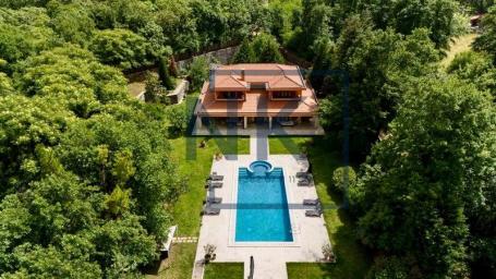 Najam/Izdavanje | Kuća | 400m2 | Podgorica, Spuž