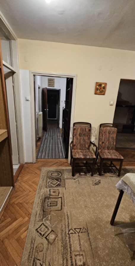Izdaje se stan u blizini DIF-a!