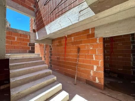 Apartment New project, Barbariga! Apartment with garden and parking, 500 m from the sea