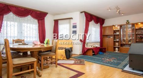 Palilula, Krnjača, Zrenjaninski put, 5.0, 253m2, 265000EUR Uknjižena kuća sa pomoćnom kućom na odlič