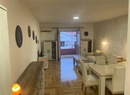 Stan Najam/Zakup Tivat 85 m2