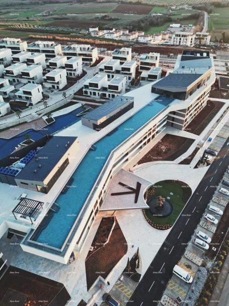 Wohnung Luxuriöses Resort mit Dach-Infinity-Pool! Wohnung mit Meerblick und Parkplatz zu verkaufen! 